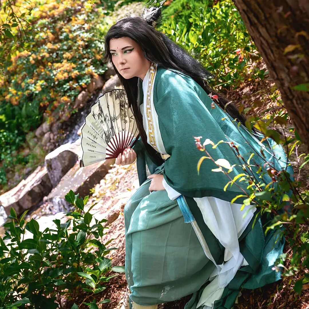••••••••••••••••••••••••••••••••••••••••••••••••••••• Shen Qingqiu by @rainroxycosplay Серия — SVSSS / The Scum Villain's Self-Saving System Фото и обработка @y