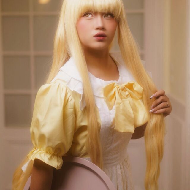 Кокона-горничная 🐚💛 • Фотограф @nekoflex_photo Обработка @_kuromii_cos 💜 • Теги 🏷️ #косплей #русалка