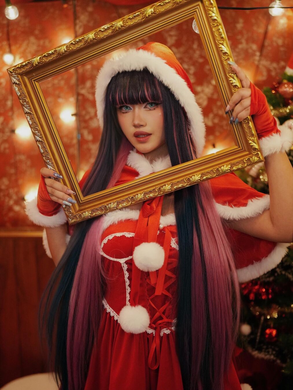 Счастливого Рождества от Стокинг 🎄✨ - Фотограф: @kaoticneko Студия: @cosconv.studio в @k_shoppu_dijon - Теги 🏷️ #пантиистокинг #пантиистокингспоясомдляподвязок 