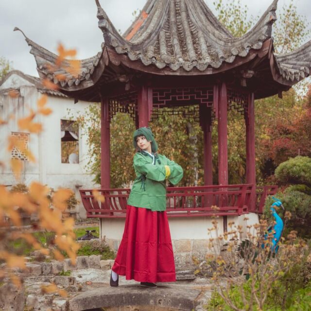 🌱 Ещё одно фото со съёмки в @jardinyili с @rem.pics 🌱 Локация оказалась просто идеальной для этого о