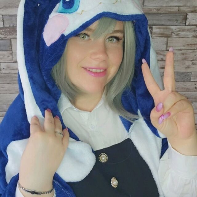 🩶«Дай мне спокойствие принять то, что я не могу изменить.»🩶 Этот милейший пончо Помпома я одолжила у