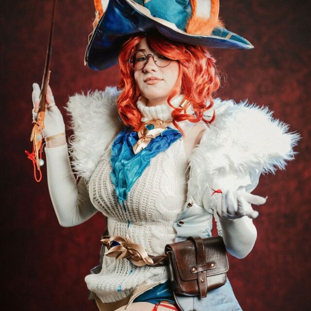 Фото @goldenbirdcosplay на Geniro Gram