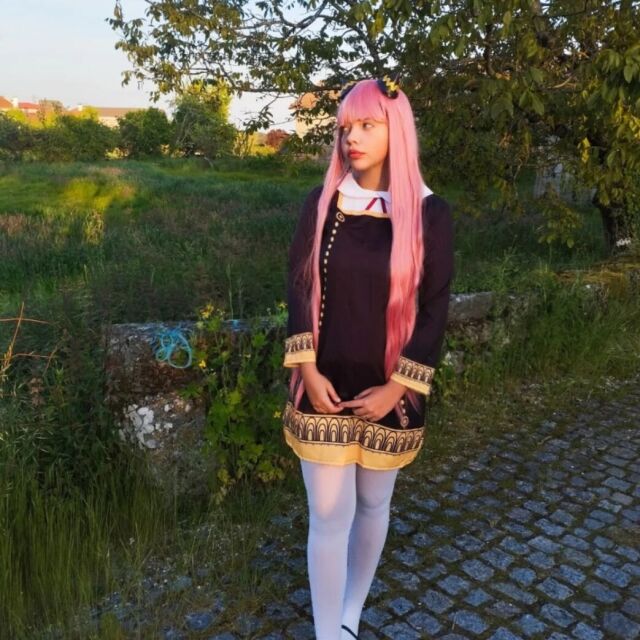 Аня на природе 🩷✨ #косплей #косплейДевушки #косплейФотография #косплеер