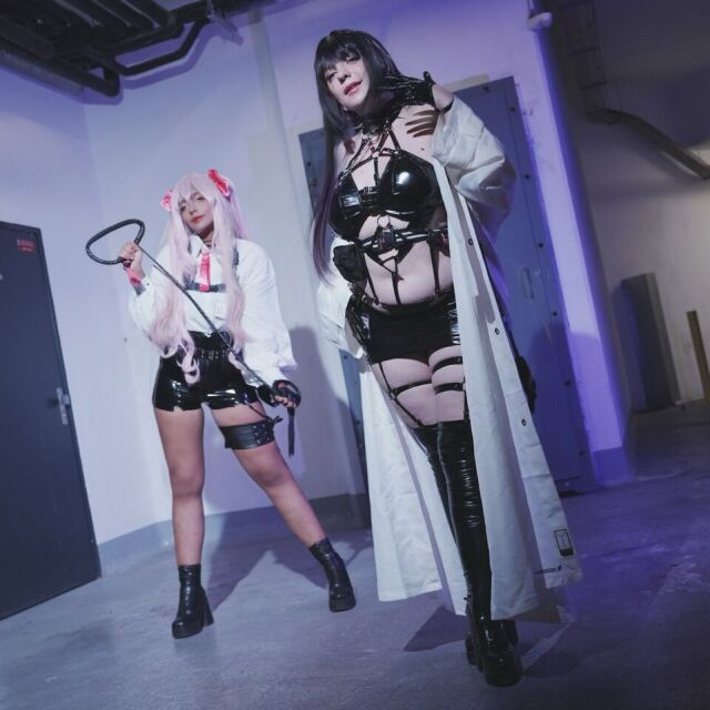 Mihara и Yuni ⛓️ . Mihara : @yuka_riine Yuni: @sato_coser 📸: @steeveliphoto . . . . Теги: #nikke #ni