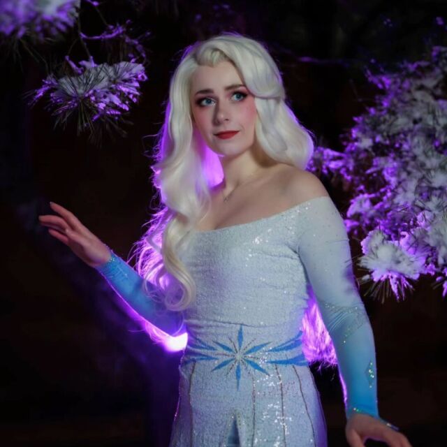 Каждый раз реву на этой сцене в фильме 🥹❄️ Она попала в самое сердце. Вся тревога, которую я чувство