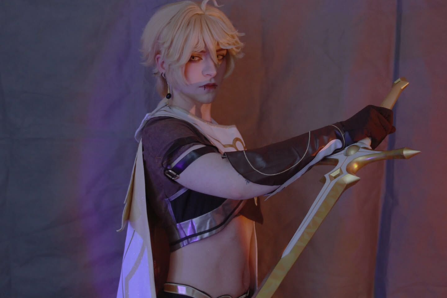 ✨️✨️ * * 📷Canon 7D 📸@📸@cj_cosplays 👕@👕@dokidokicosplay_official 🗡@🗡@cj_cosplays 🎮@🎮@genshinimpact